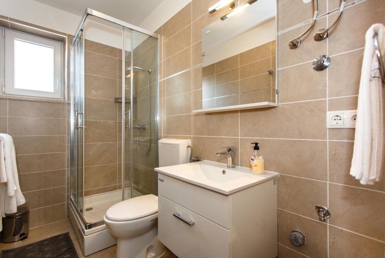 Luxury Palmer Residence Krk Dobrinj Exterior foto